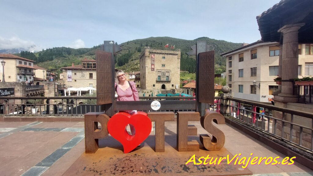 POTES: La villa de los puentes y las torres