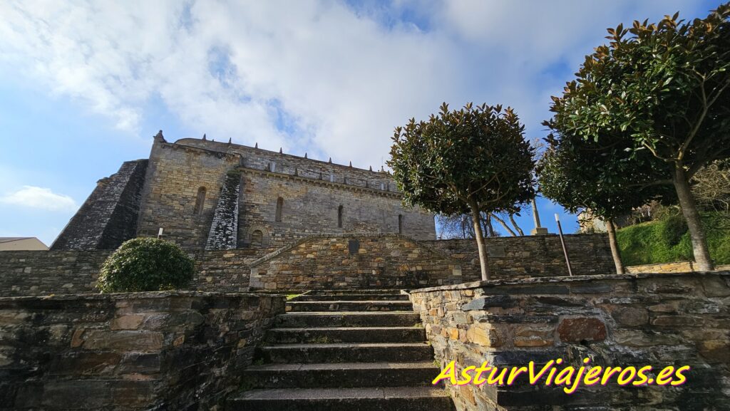 BASÍLICA DE SAN MARTIÑO DE MONDOÑEDO: La catedral más antigua de España