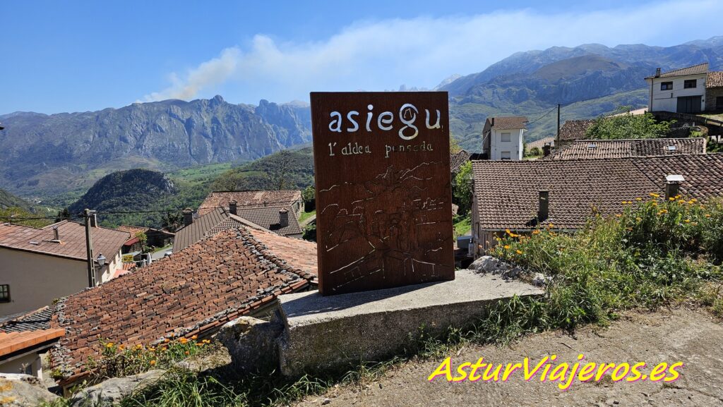 ASIEGO: Un pueblo ejemplar con vistas al Uriellu